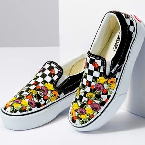 VANS- CLASSIC SLIP-ON PLATFORM SHOE